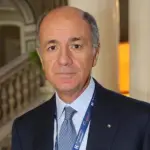 Passera ritira il piano per MPS