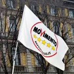 Palermo, "Italia 5 Stelle" chiude con Assange: "Contro la stampa corrotta"