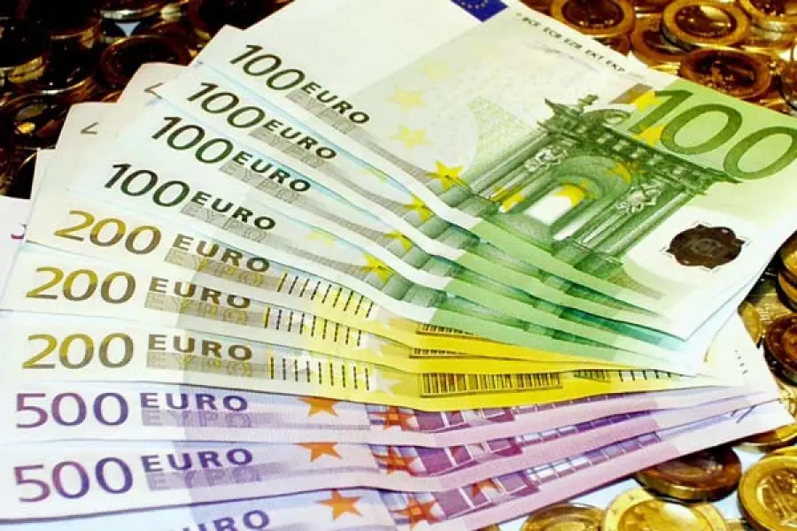 Italiani, un popolo a rate: un terzo della popolazione ha un prestito in corso