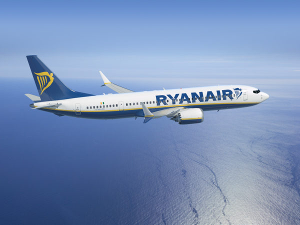 Mano tesa di Ryanair ad Alitalia