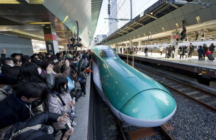 giappone treno ritardo